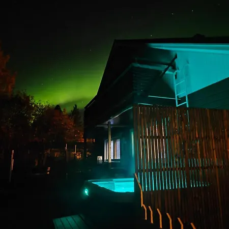 In Lehtikangas Rovaniemi-sauna & Jacuzzi فيلة *