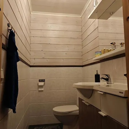 In Lehtikangas Rovaniemi-sauna & Jacuzzi فيلة روفانييمي