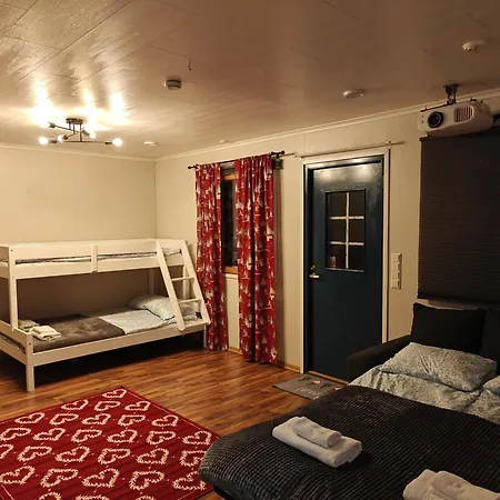 Villa In Lehtikangas Rovaniemi-sauna & Jacuzzi