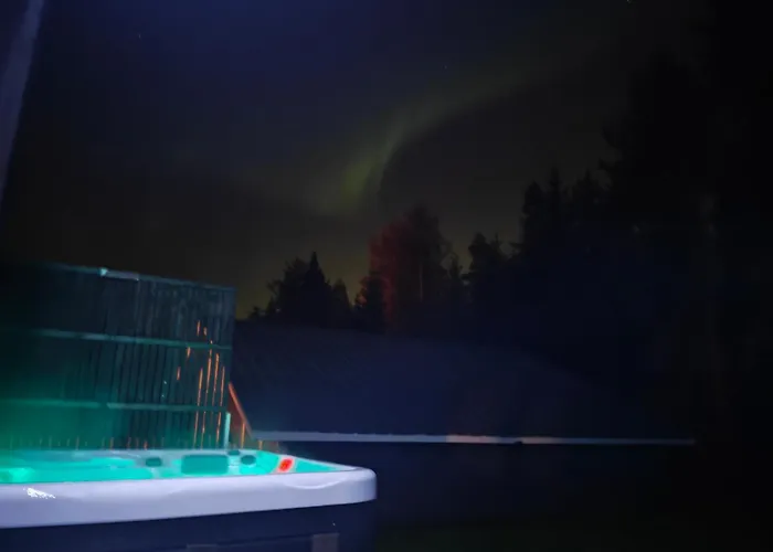 Villa In Lehtikangas Rovaniemi-sauna&jacuzzi