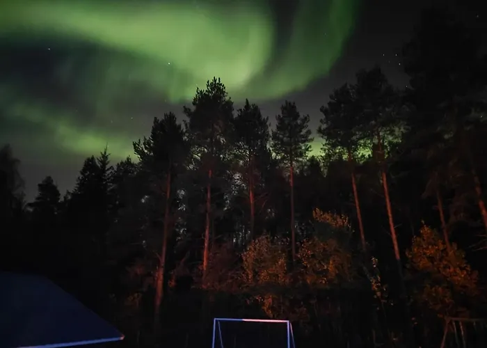 In Lehtikangas Rovaniemi-sauna&jacuzzi Villa