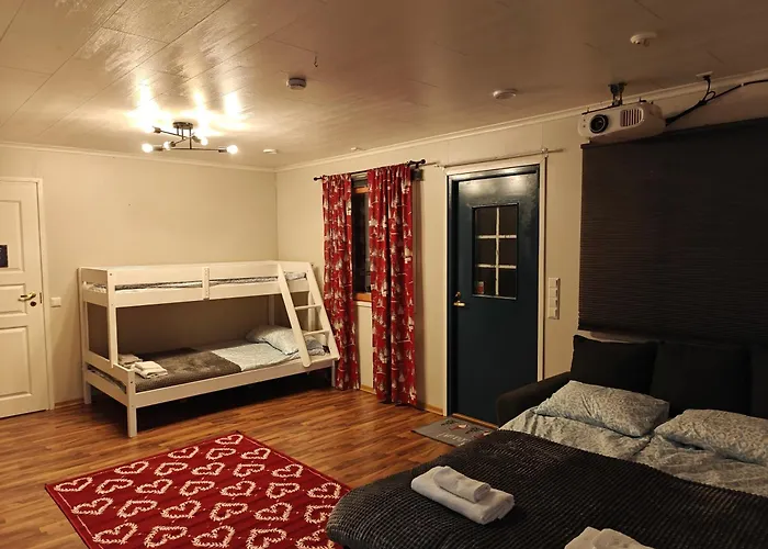 Villa In Lehtikangas Rovaniemi-sauna&jacuzzi